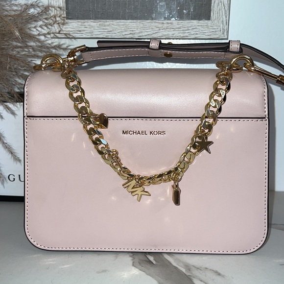 Michael Kors Blush Crossbody with Gold Charm Chain - Picture 12 of 16